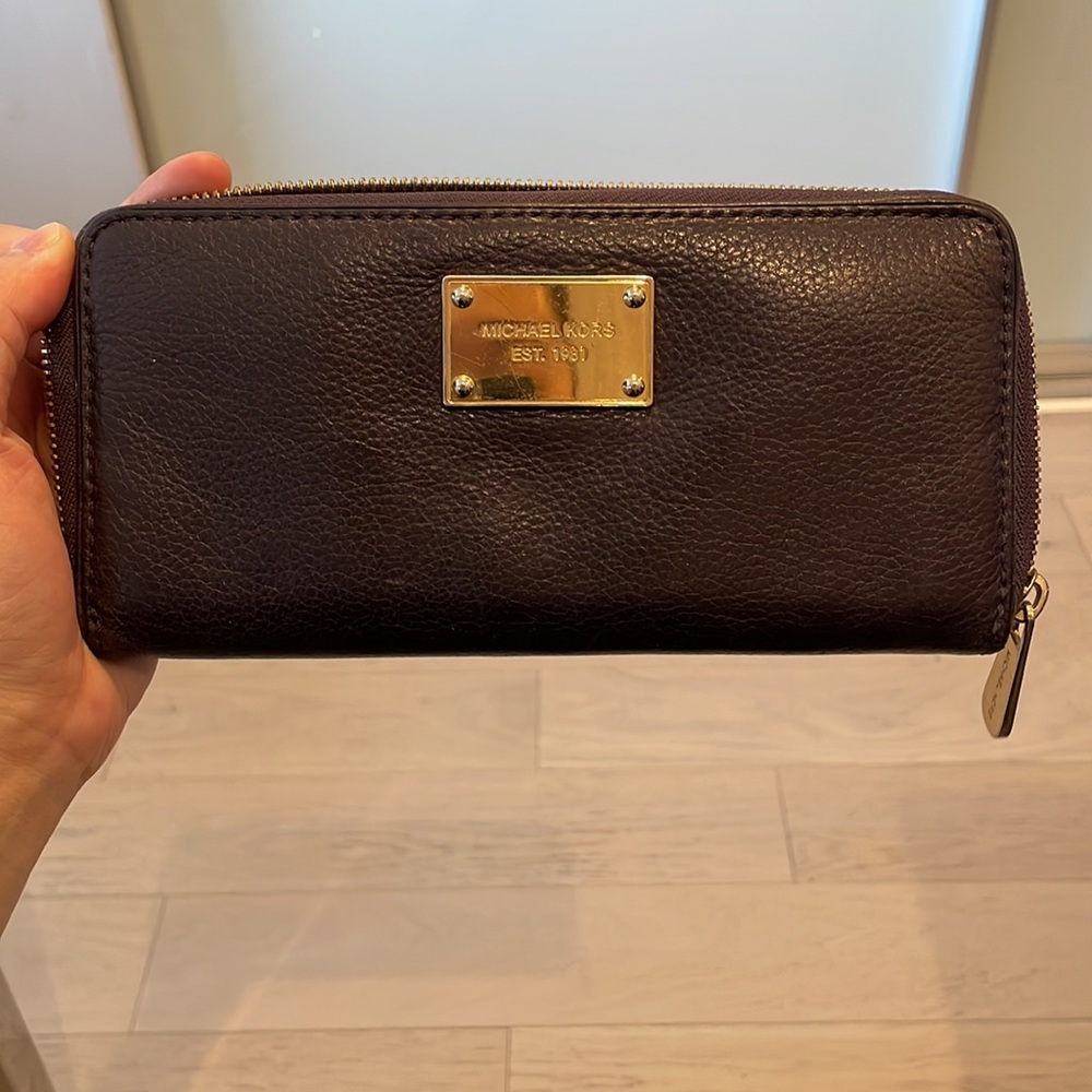 Michael Kors wallet
